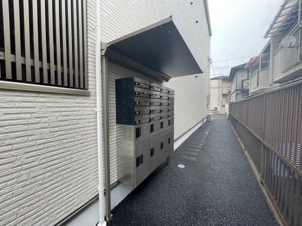 クレアール菱屋東の物件外観写真